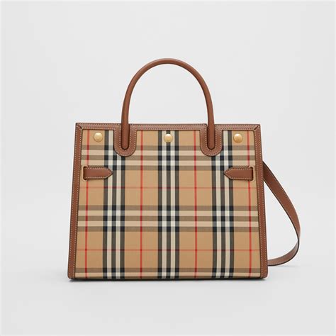 bolsa de papel burberry|Burberry purses for women.